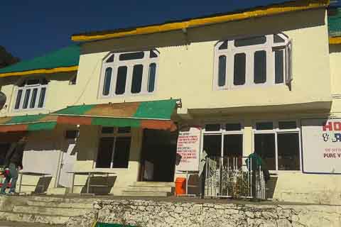 Hotel Parul Khajjiar